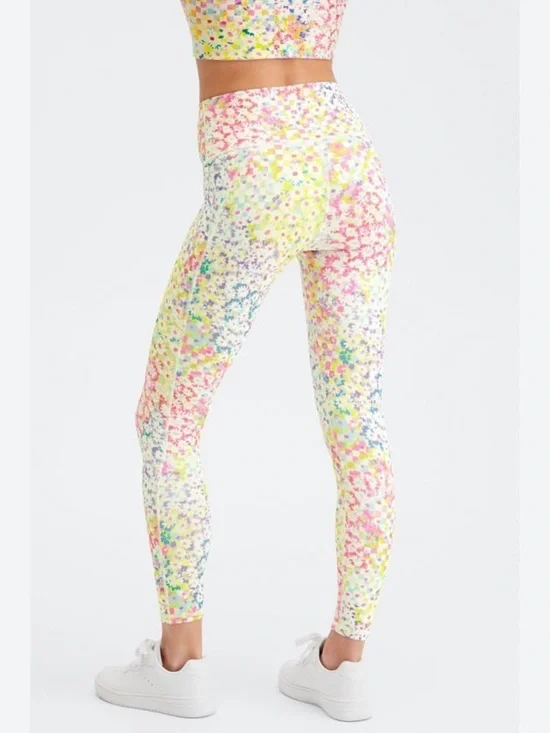 Fabletics Define PowerHold High-Waisted 7/8 Legging Patchwork Daisy Small - Picture 1 of 4
